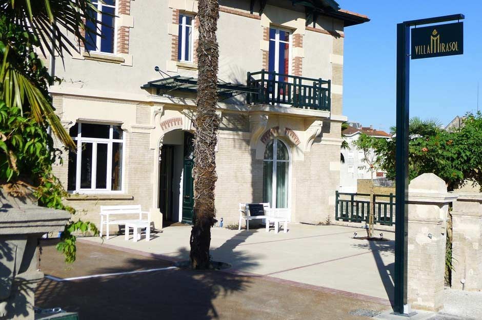 Villa Mirasol Мон дьо Марсан Екстериор снимка